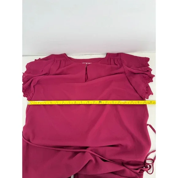 LOFT Womens Magenta Eyelet Flutter Sleeve Keyhole Shift Dress Sz XS - Picture 5 of 8